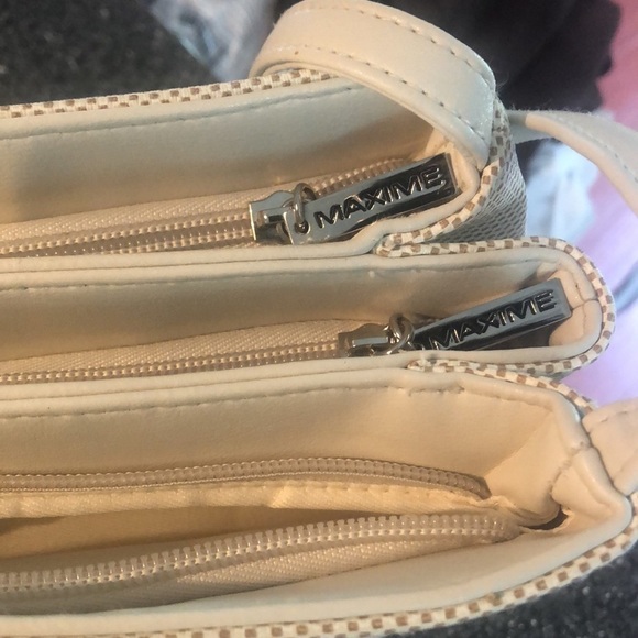 Maxime Cream Shoulder Strap Handbag - Picture 4 of 16